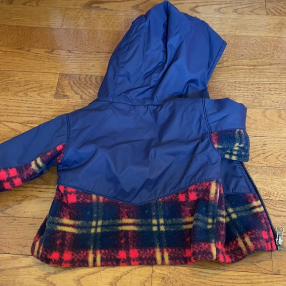 Baby 6-12 month coat jacket Columbia full zip with hood - Picture 6 of 6